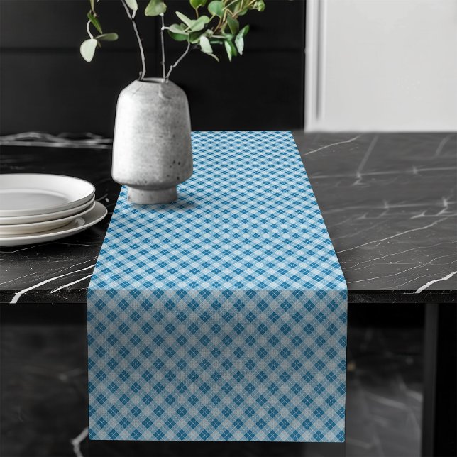 Chemin De Table Long Coureur souple bleu et marine pour tables (Soft Blue and Navy Plaid Runner for Tables)
