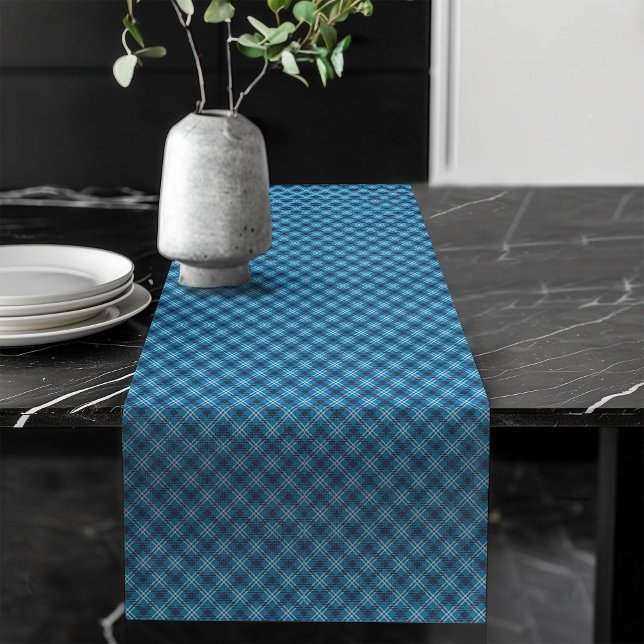 Chemin De Table Long Elégant Marine Check Table Runner pour un dîner co (Elegant Navy Check Table Runner for Cozy Dining)