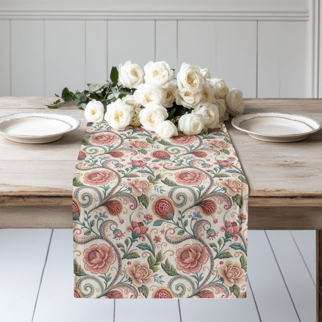 Chemin De Table Long Moelleux Pastel Victorian Floral Table Runer (Soft Pastel Victorian Floral Dining Table Runner)