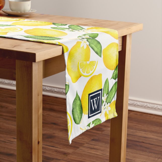 Chemin De Table Long Monogramme bleu marine Citron d'été italien (In Situ)