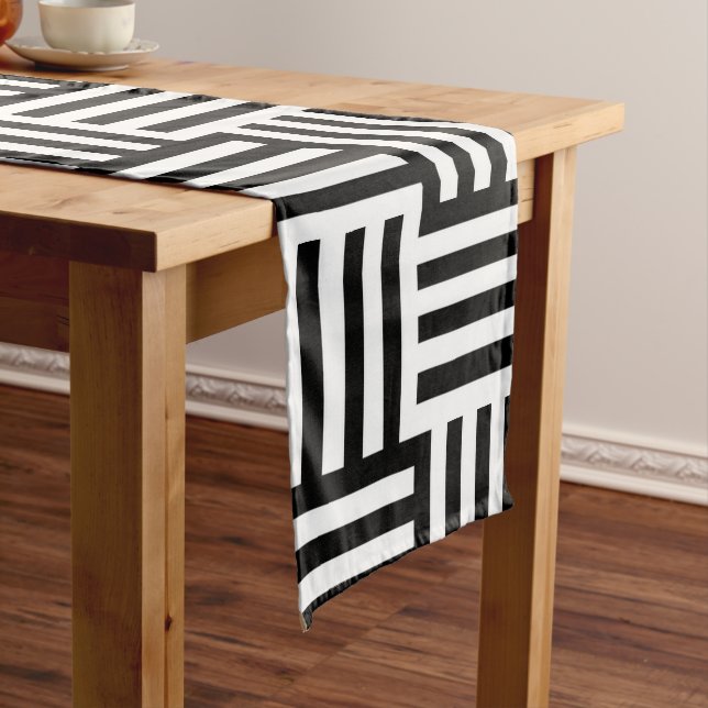 Chemin De Table Long Panier noir et blanc (In Situ)