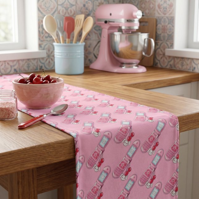 Chemin De Table Long Téléphone cellulaire (Créateur téléchargé)