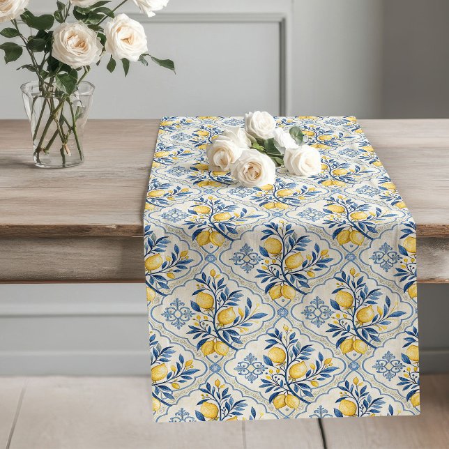 Chemin De Table Long Tons Terres Douces Et D'Inspiration Côtière Médite (Coastal-Inspired Mediterranean Soft Earthy Tones Long Table Runner)