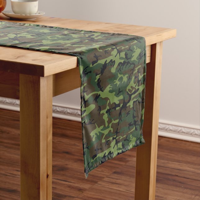 Chemin De Table Long Vert clair, Vert foncé, Marron, Camouflage noir (In Situ)