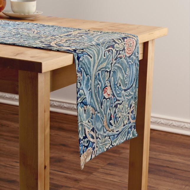 Chemin De Table Long William Morris Beau motif floral bleu rose (In Situ)