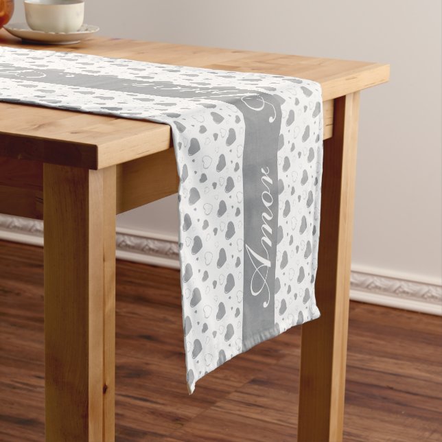 Chemin De Table Moyen Amor Grey coeur brillant mignon motif romantique (In Situ)