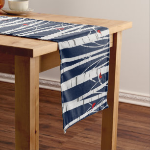Chemin De Table Moyen Bouleau Blanc Avec Cardinaux Sur Bleu