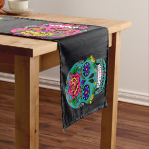 Chemin De Table Moyen Crânes à sucre Día de los Muertos 16X90"