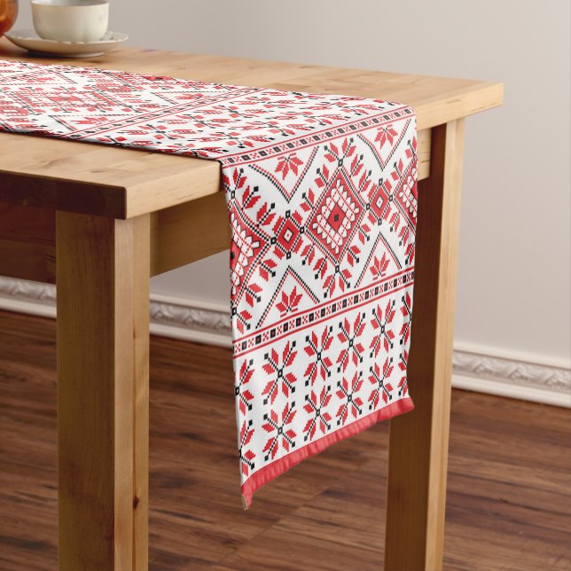 Chemin De Table Moyen Festif Red Black Nordic Fair Isle Snowflake Motif (In Situ)