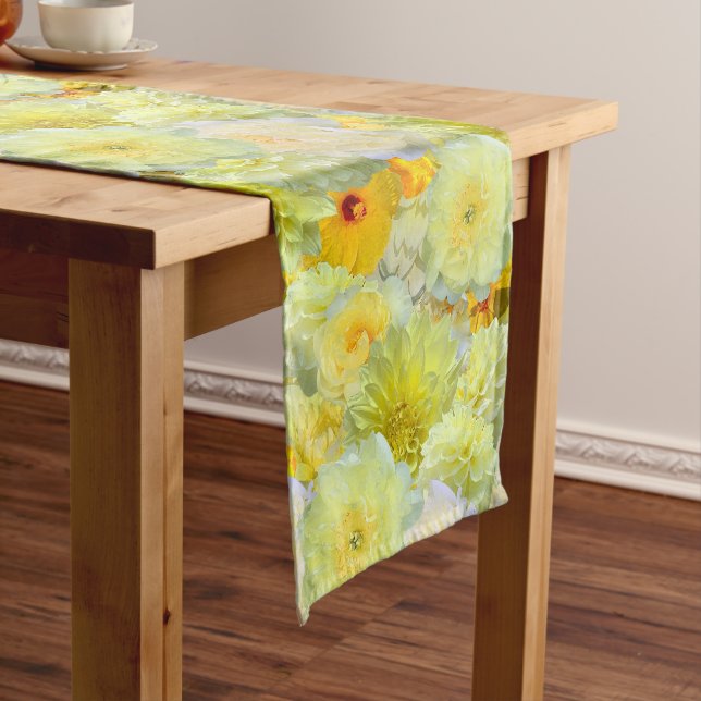 Chemin De Table Moyen Fleurs botaniques jaune enjoué (In Situ)