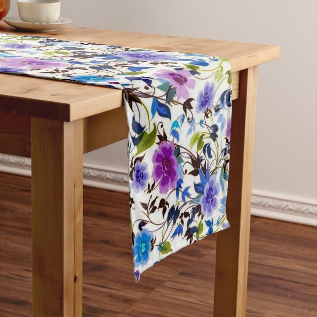Chemin De Table Moyen Fleurs violettes et bleues (In Situ)