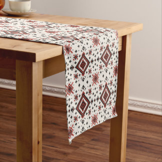 Chemin De Table Moyen Folk Diamond Cross Stitch Seamless Pattern