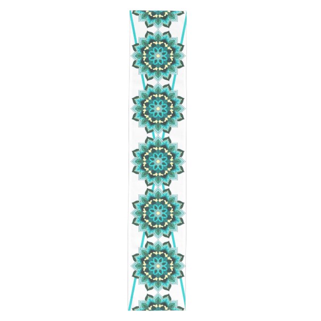 Chemin De Table Moyen Mandala Motif 02 en aqua Medium Table Runner (Devant)
