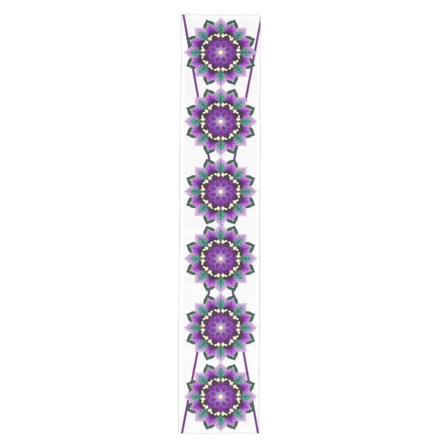 Chemin De Table Moyen Mandala Motif 02 en violet Moyenne Table Runner (Devant)