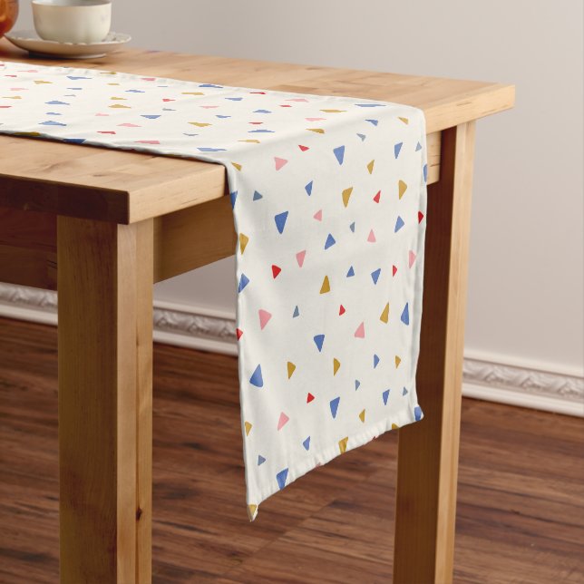 Chemin De Table Moyen Motif triangle à main (In Situ)