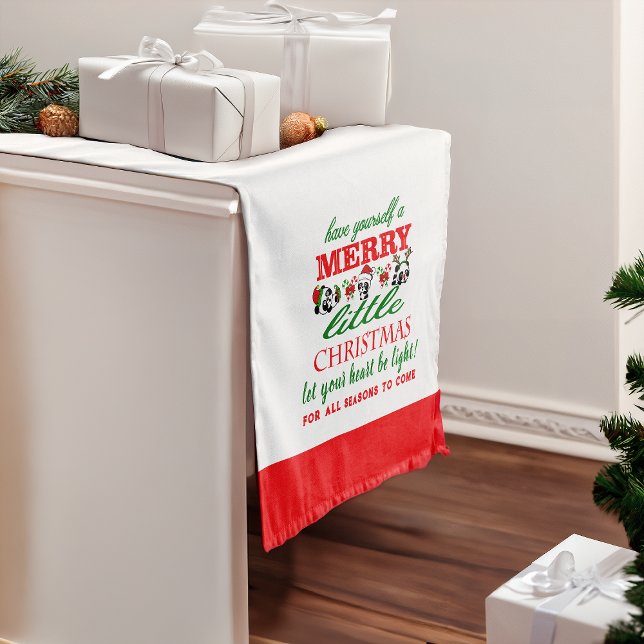 Chemin De Table Moyen Pandas de Noël personnalisés (Créateur téléchargé)