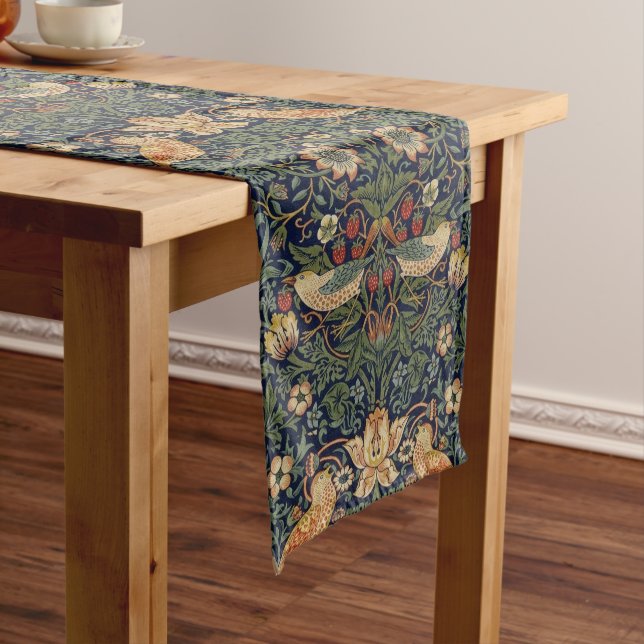 Chemin De Table Moyen PixDezines William Morris Strawberry Thief (In Situ)