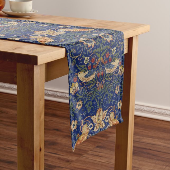 Chemin De Table Moyen PixDezines William Morris Strawberry Thief (In Situ)