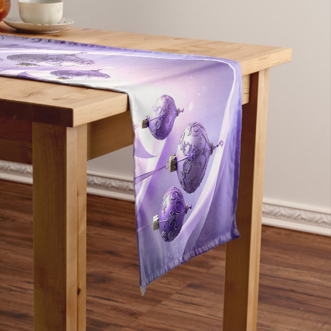 Chemin De Table Moyen Purple Christmas Ball Holiday Table Runner (In Situ)