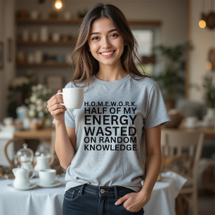 Chemise à main, qui signifie T-shirt