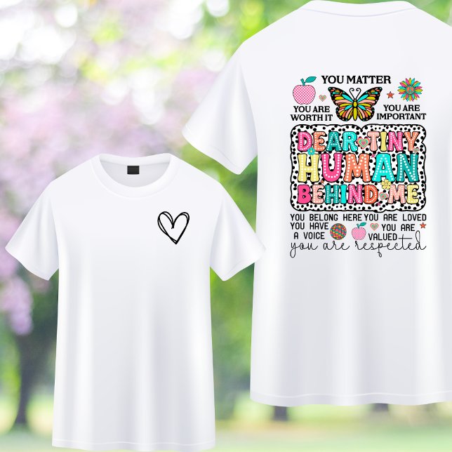 Cher minuscule homme derrière moi Tshirt (Créateur téléchargé)