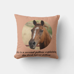Cheval Coussin 2 : FYI Le Cheval est parfaitement