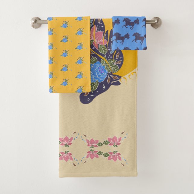 Cheval Floral Silhouette_Serviettes pourpres (En situation)
