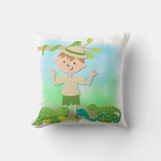 Cheveux clair garçon sur Coussin Safari