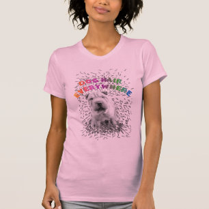 Cheveux du T-shirt de dames de chien