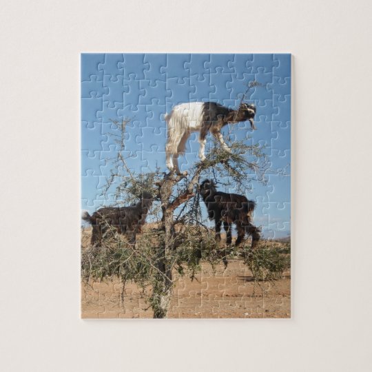 Chèvres drôles dans un arbre puzzle