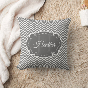 Chevron gris oreiller à lancer personnalisé