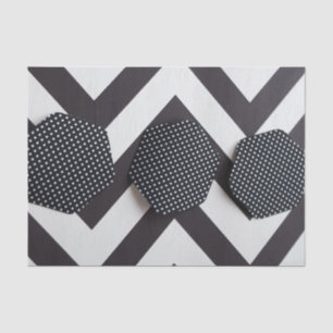 CHEVRON NOIR ET BLANC AVEC LE PAPIER DE SOIE DE