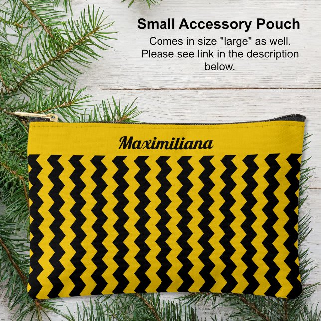 Chevrons Jaunes et Noirs - PETIT sac d'accessoires (Small Accessory Pouch - Yellow and Black Chevrons by Leapfroglisics Shop)