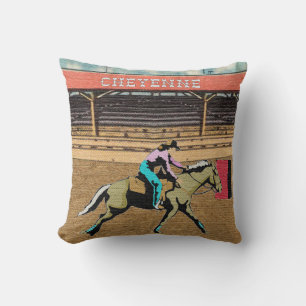 Cheyenne Rodeo Cowgirl Barrel Racing Coussin