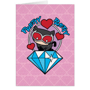 Chibi Catwoman assise Sur Le Grand Diamant