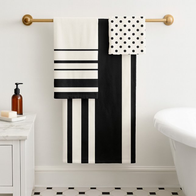 Chic Ivoire Rayures Points Noirs (A classic bathroom towel set in ivory and chic black with stripes and polka dots)