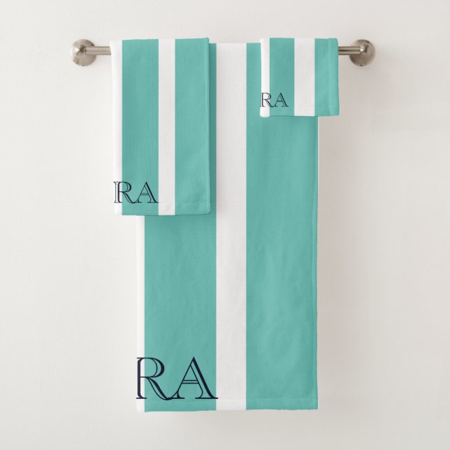 Chic Ligne Monogramme Vert Sauge (En situation)