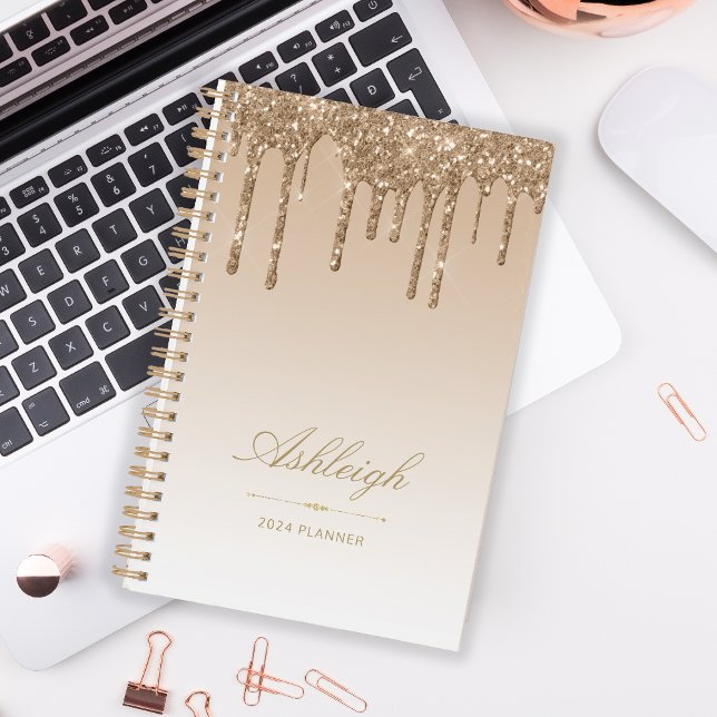 Chic Luxe Paillettes Dorées 2024 (Créateur téléchargé)