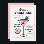 Chic Martini Invitation pour le 30e ou tout âge<br><div class="desc">Impressionnez les invités avec une invitation chic martini pour votre 30e anniversaire. Célébrez dans le style. Commandez dès maintenant pour une fête inoubliable !</div>