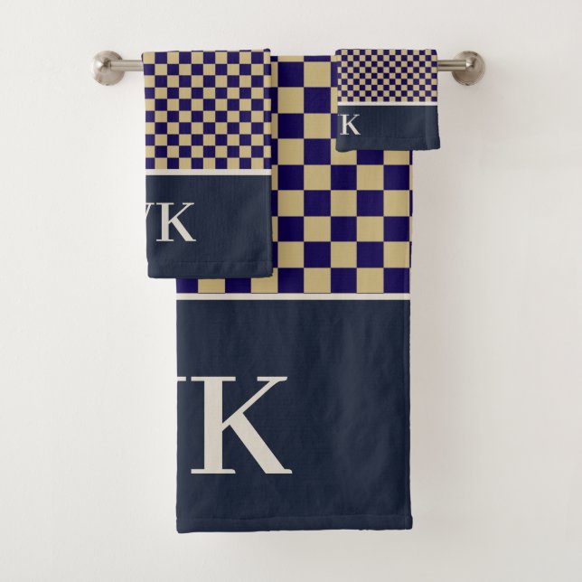Chic serviette à carreaux Navy Monogramme de Spa (En situation)