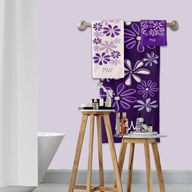 Chic violet rose Indigo Doodle Fleur Paraphe (Chic Violet Pink Indigo Flower Doodle Initialed Bath Towel Set)