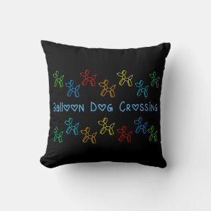 Chien Ballon Traversant Coussin
