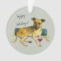 Chien Brindle mignon appréciant la peinture de vin