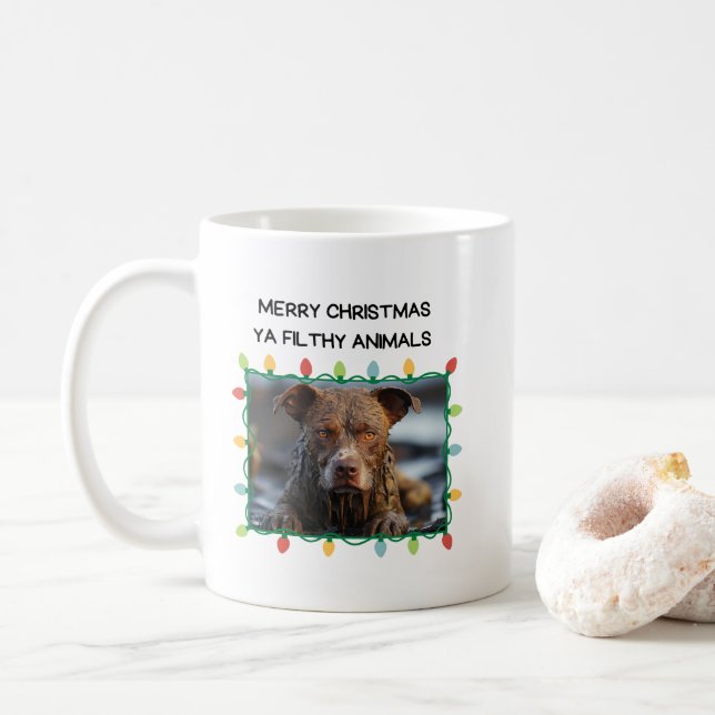 Chien Brown boueux Drôle Mug de Noël (Avec donut)