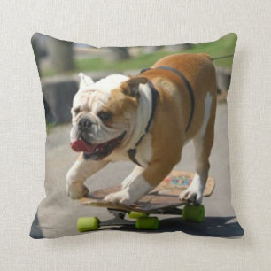 Chien de patineur - coussin