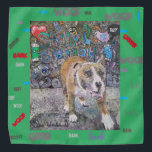 Chien graffeur Bruno bandana vert pour chiens<br><div class="desc">Je me spécialise dans la création de portraits personnalisés pour animaux de compagnie. Bruno,  le chien graffeur,  est l'un de mes portraits que j'ai adaptés aux bandanas pour animaux domestiques.</div>