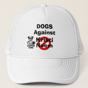 Chiens Contre Casquette de Camionneur Kristi Noem