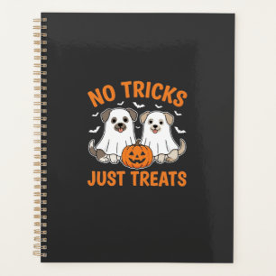 Chiens fantômes d'Halloween Pas de tours juste des