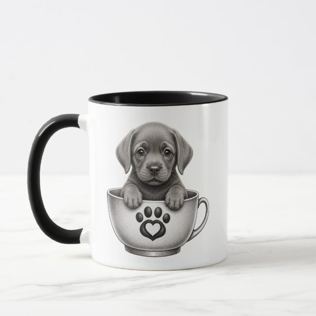 Chiot Labrador Retriever argenté en tasse de thé (Gauche)