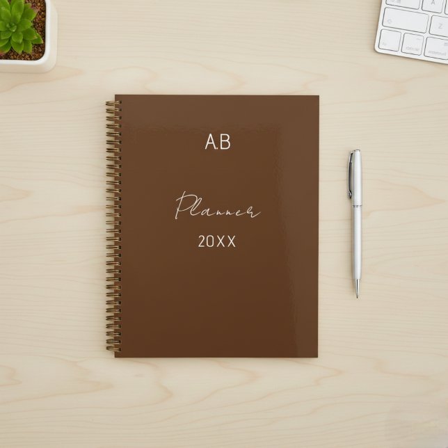Chocolate Brown Professional Planner with name (Créateur téléchargé)